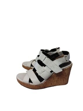 Donald J Pliner Gretel Wedges Size 8